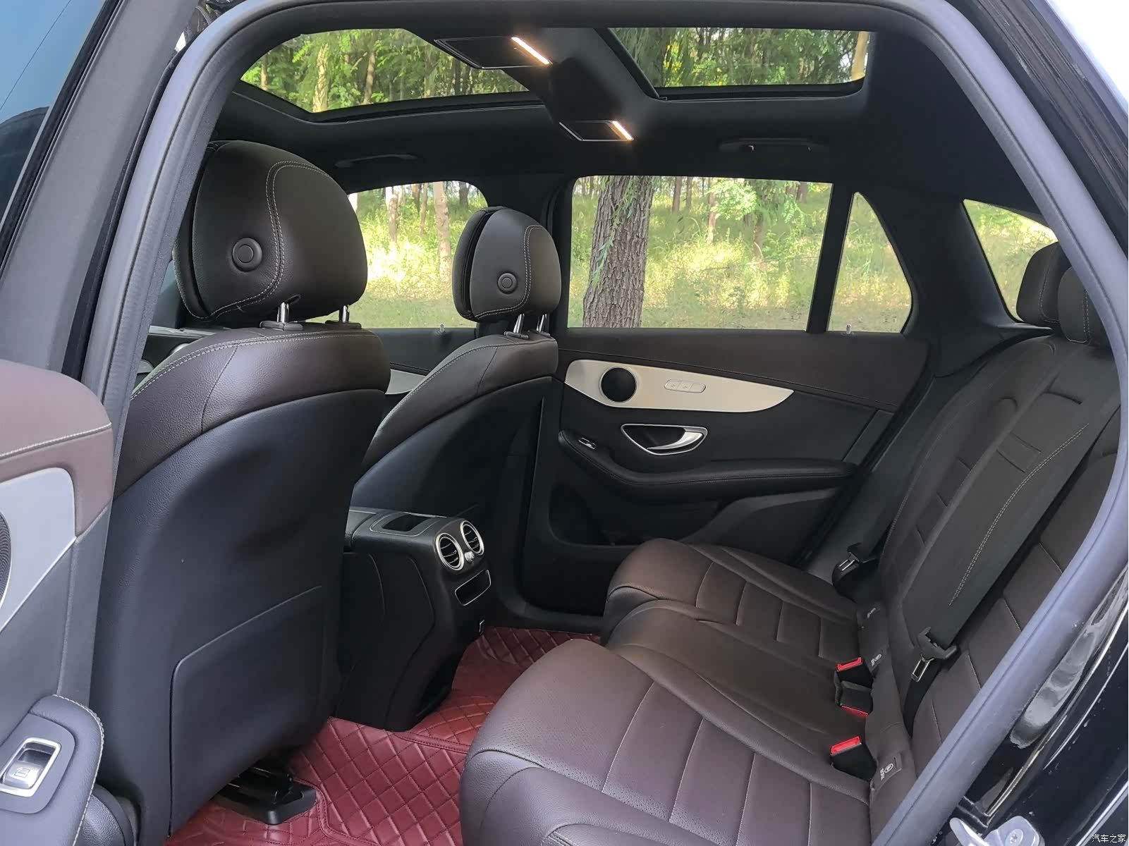 Mercedes-Benz GLC, 2022 11