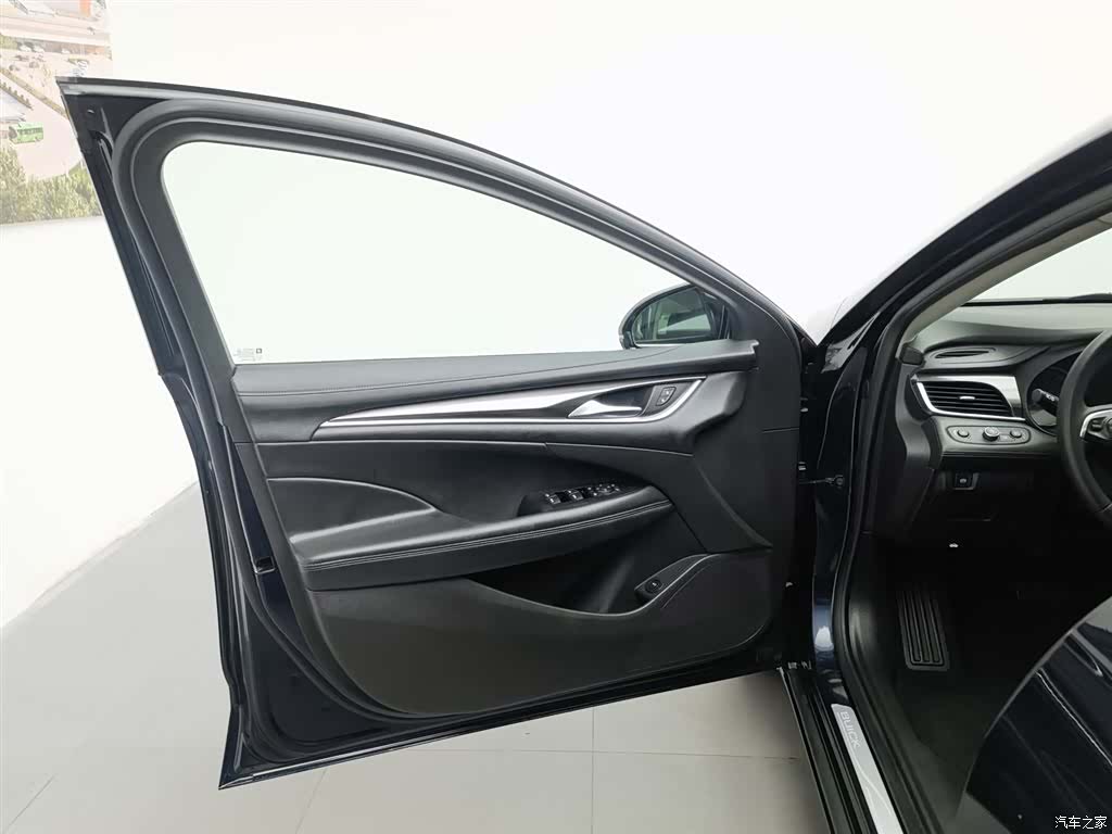 Buick LaCrosse, 2021 8