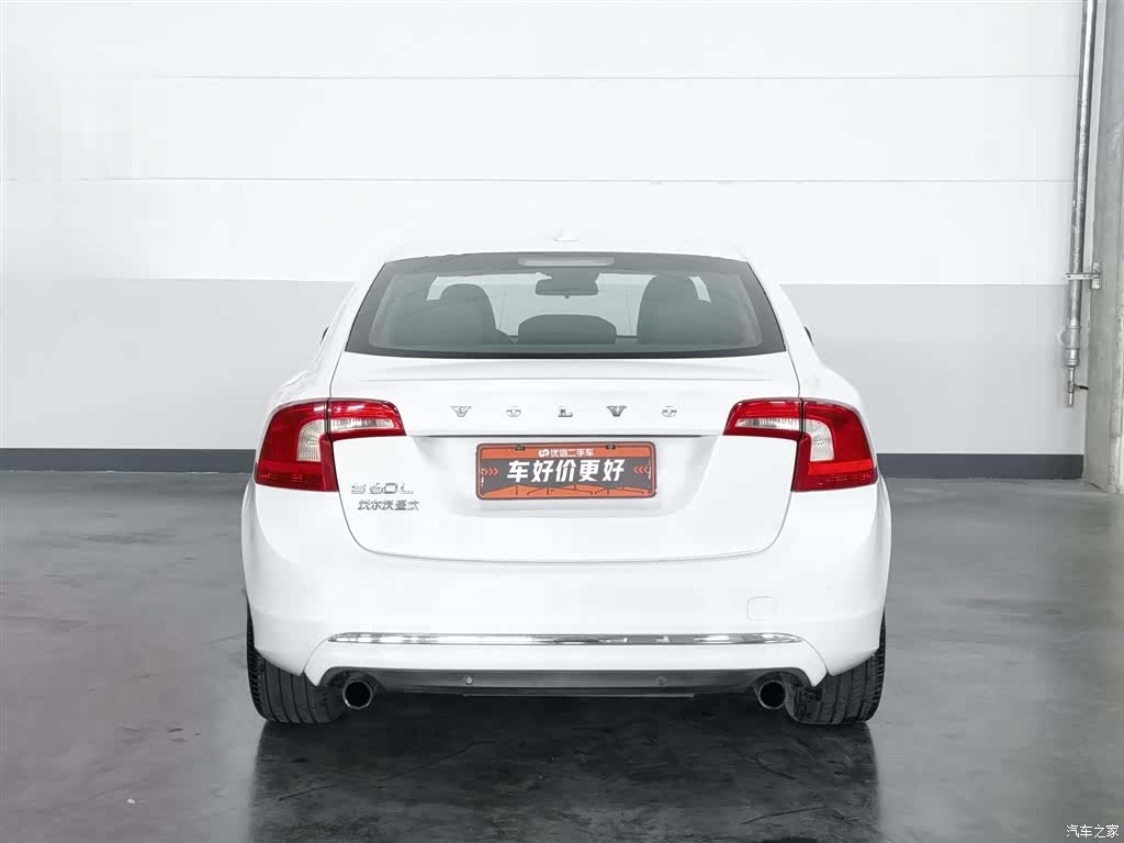 Volvo S60, 2015 4