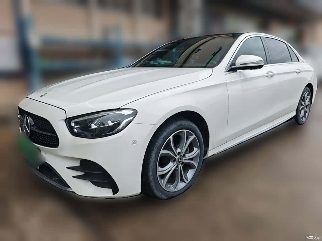 Mercedes-Benz E-Class, 2022 1