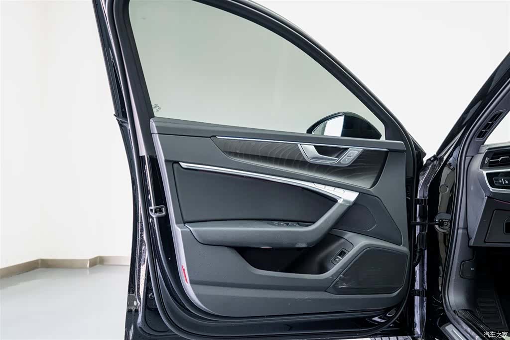 Audi A6L, 2024 10