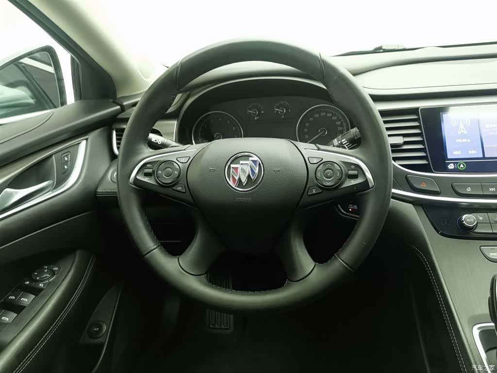 Buick LaCrosse, 2021 11