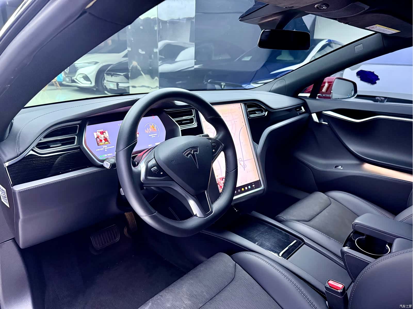 Tesla Model S, 2018 все фото