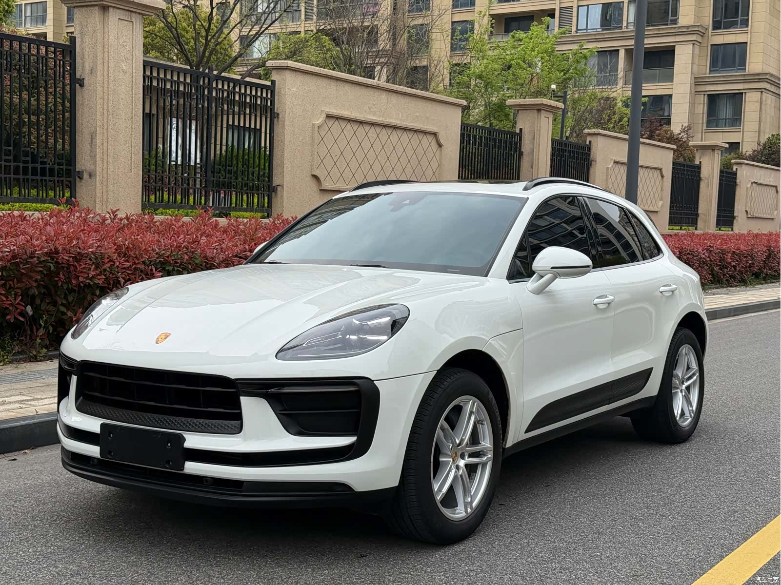 Porsche Macan, 2024 1
