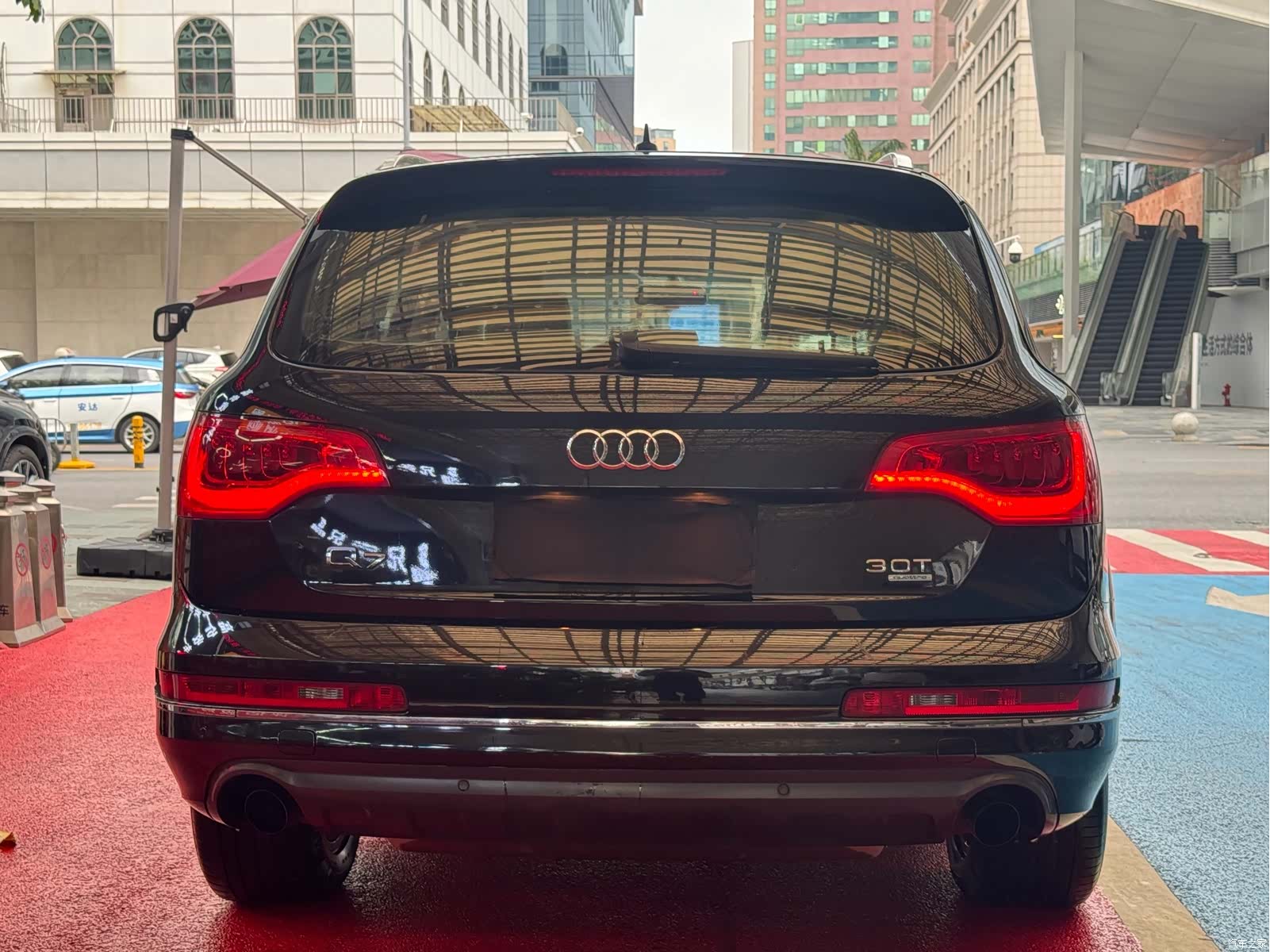 Audi Q7, 2012 все фото