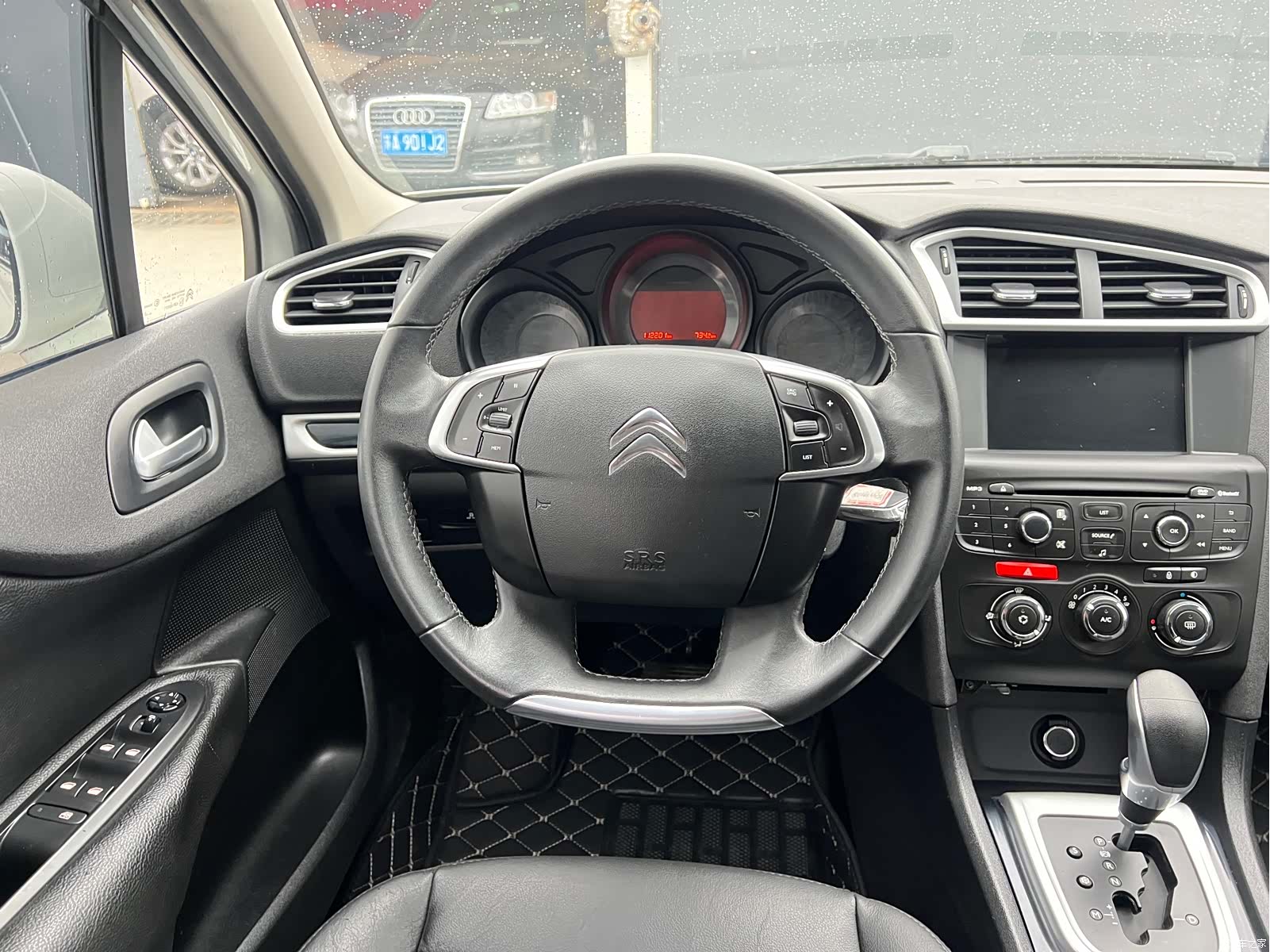 Citroen C4, 2015 13