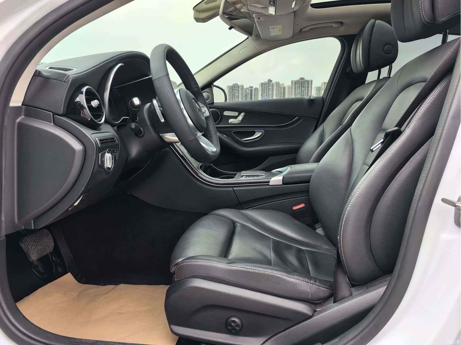 Mercedes-Benz C-Class, 2020 4