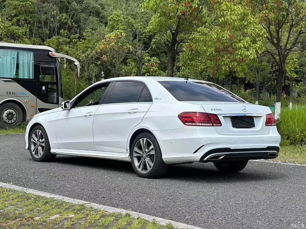 Mercedes-Benz E-Class, 2015 7
