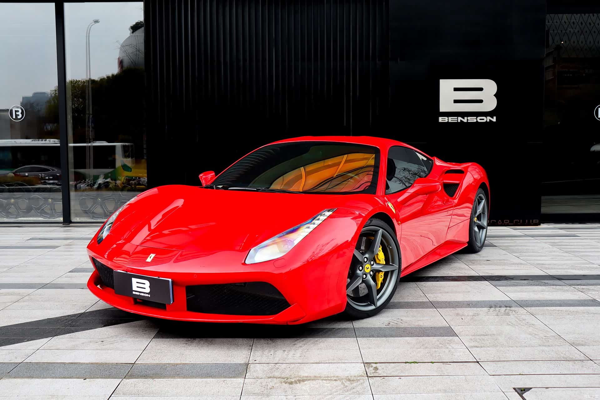 Ferrari 488, 2017 1