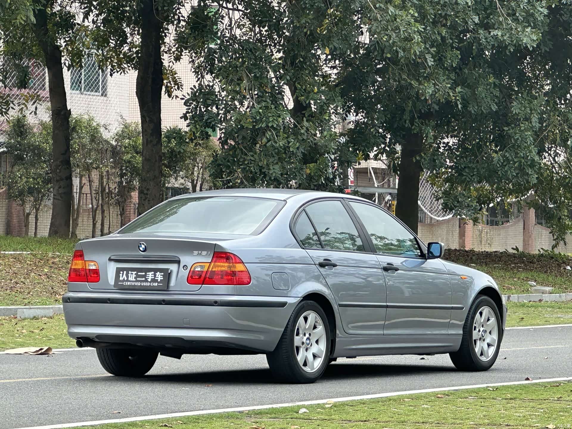 BMW 3 Series, 2005 все фото