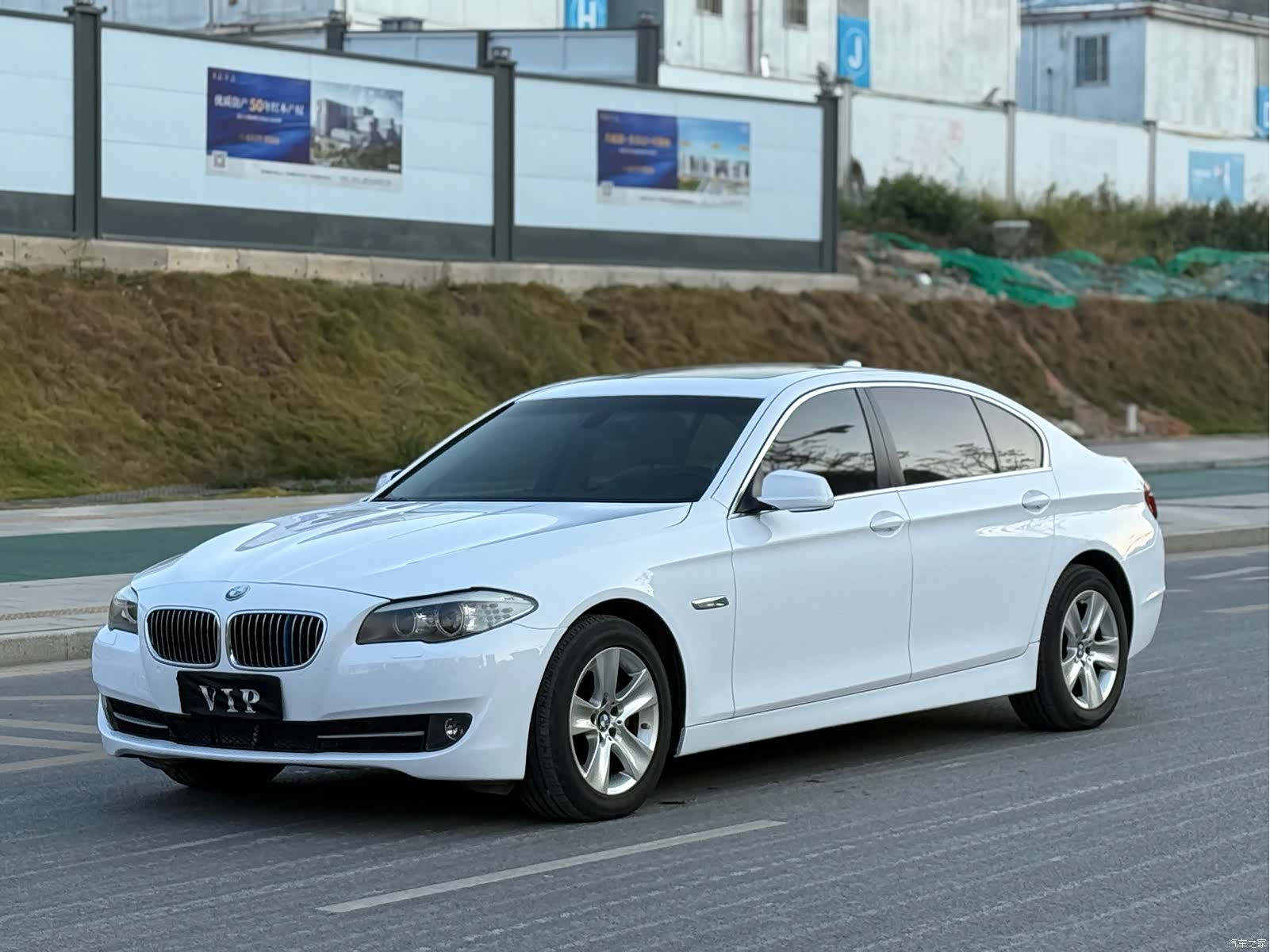 BMW 5 Series, 2011 1