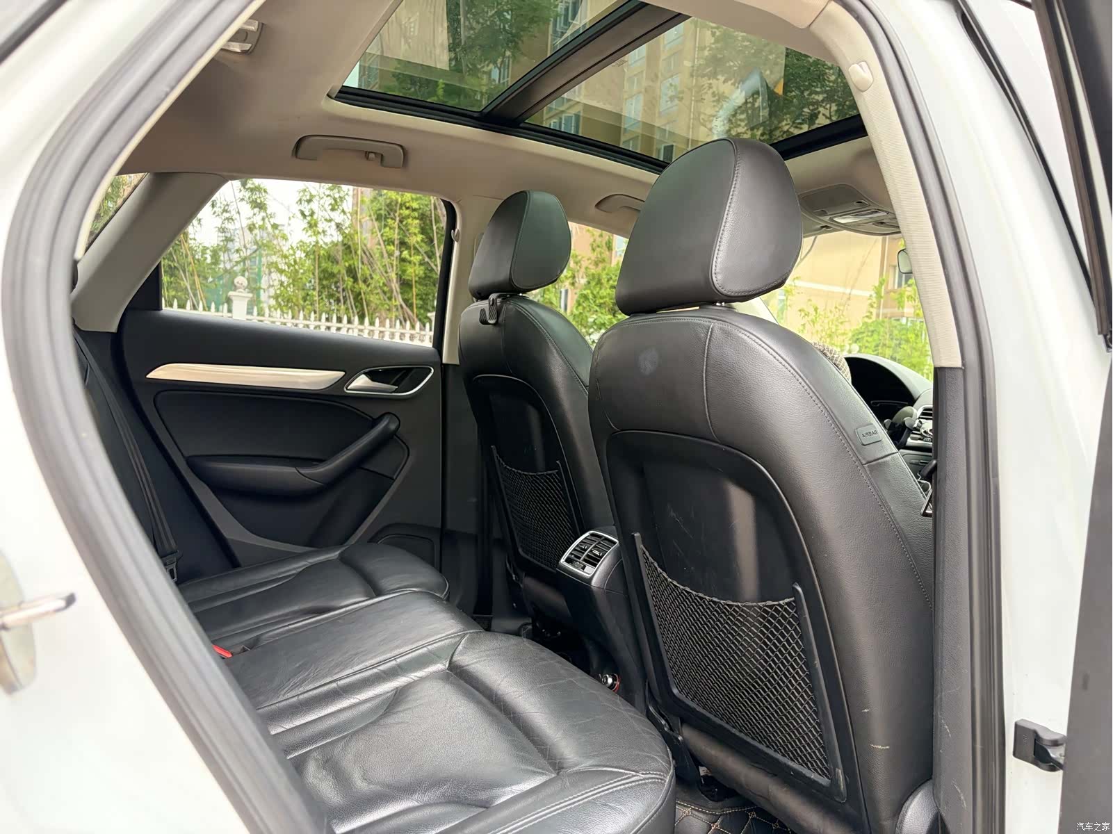 Audi Q3, 2017 12