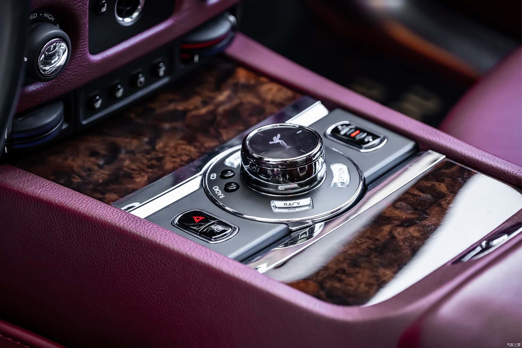 Rolls-Royce Ghost, 2010 10