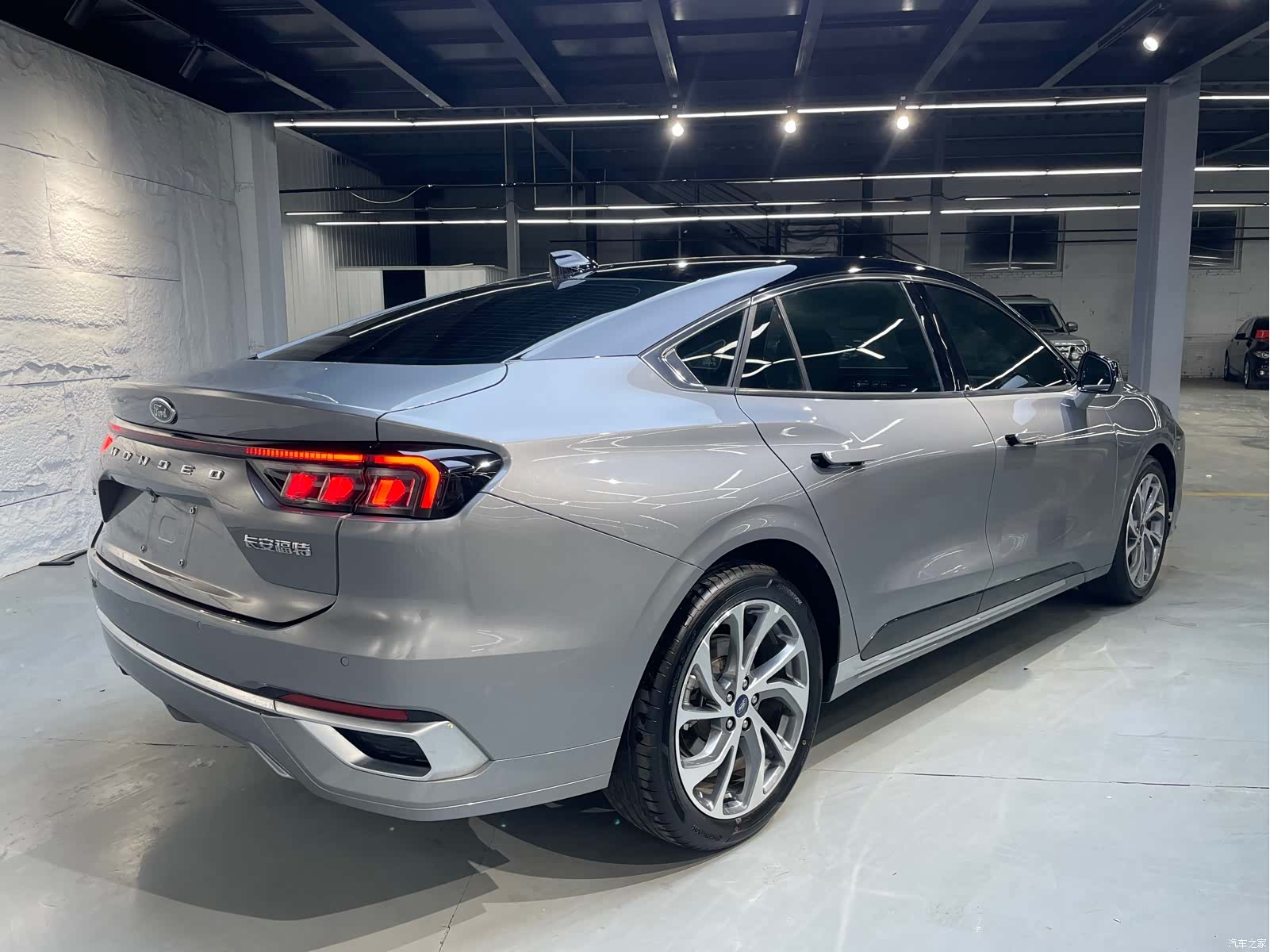 Ford Mondeo, 2022 21