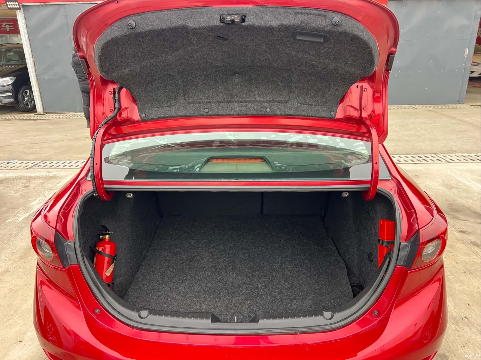 Mazda Mazda3, 2014 23