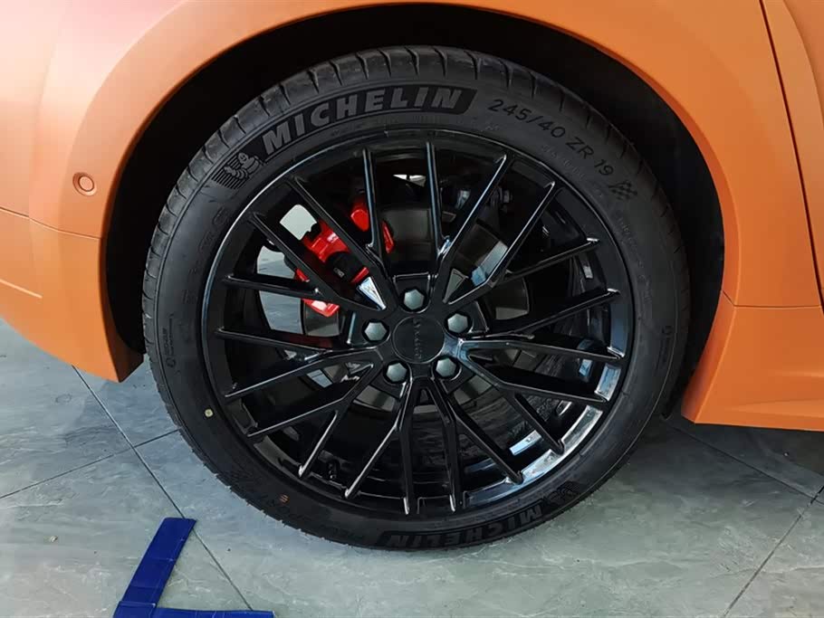 Lynk & Co 02 Hatchback