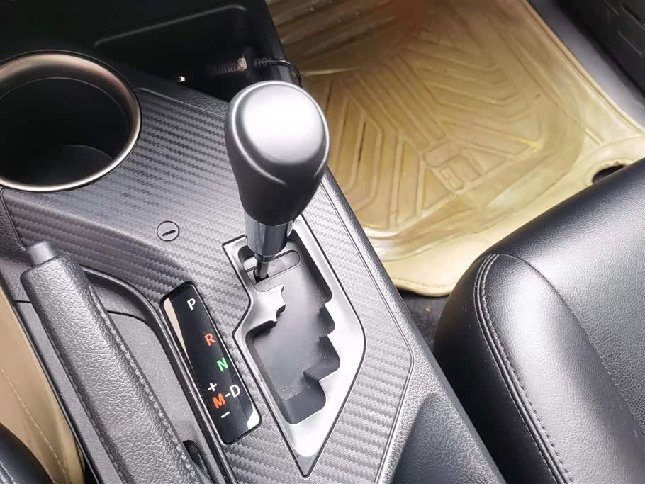 Toyota RAV4 Rongfang