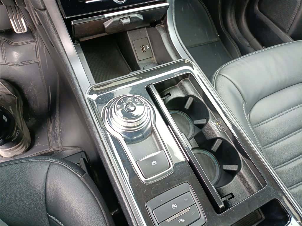 Ford Edge, 2020 10