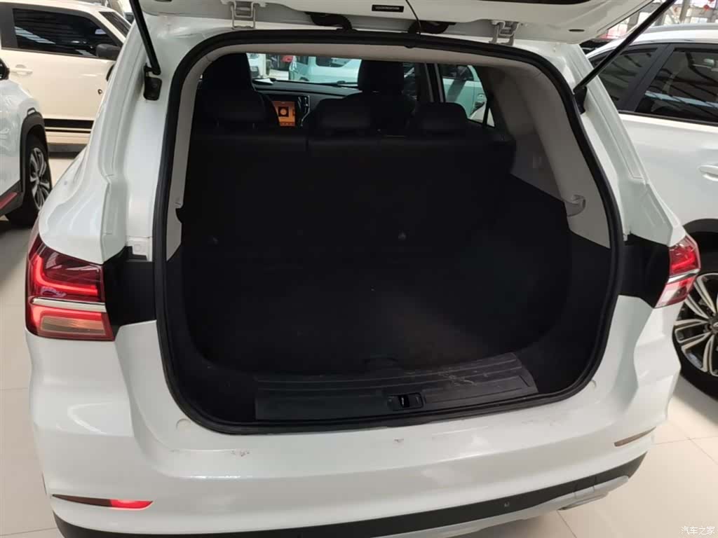 Roewe RX5, 2020 19