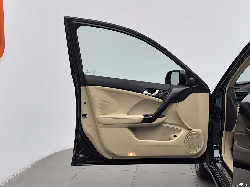 Honda Spirior, 2014 8