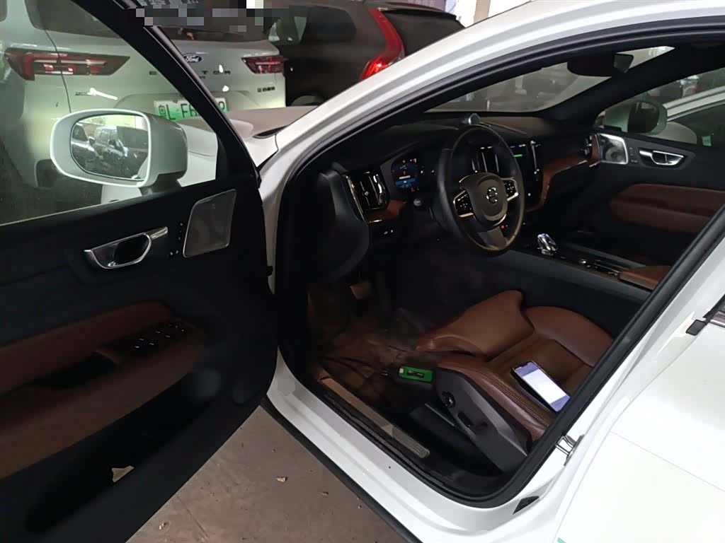 Volvo XC60, 2024 16
