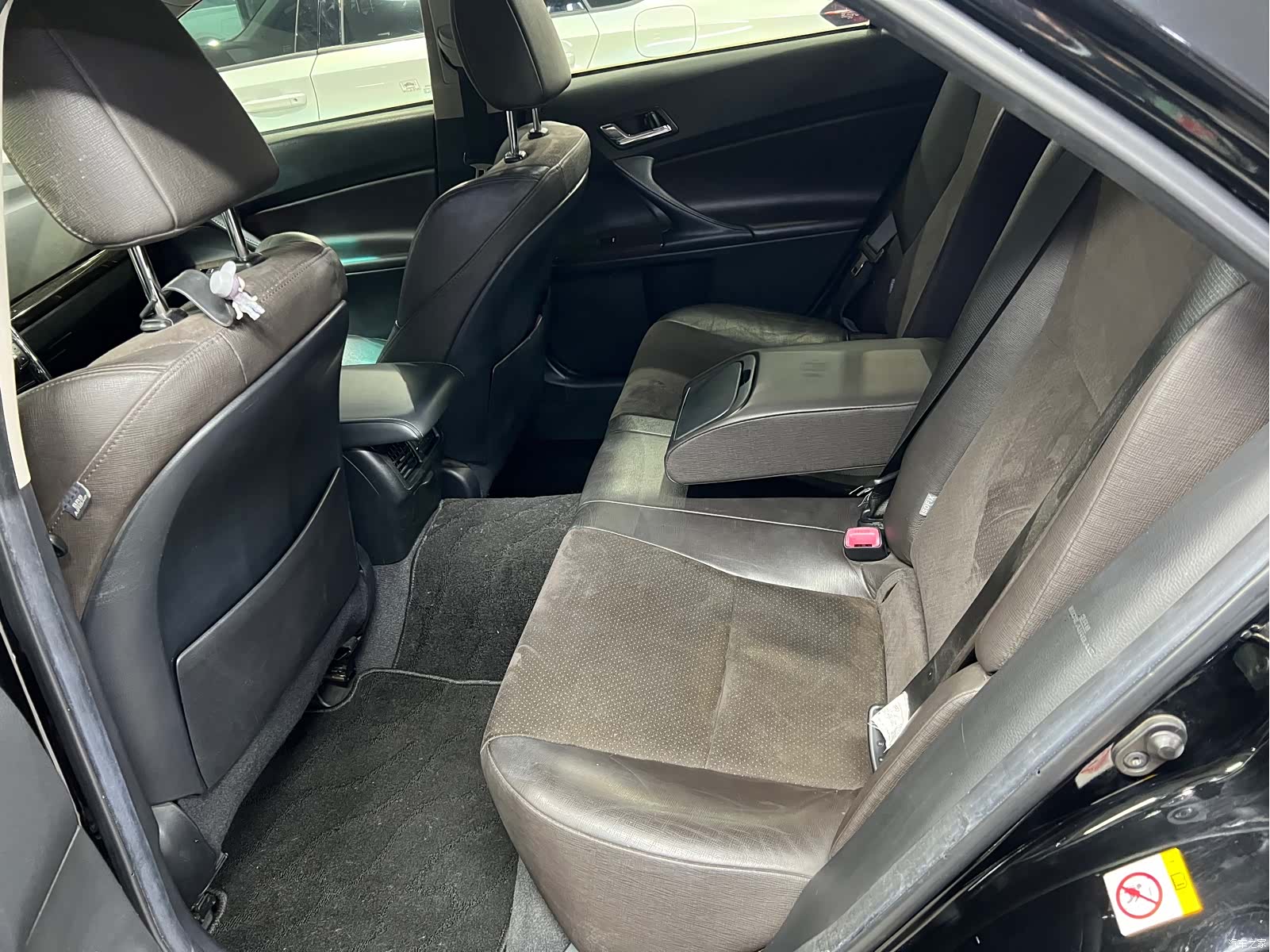 Toyota 2.5V, 2016 все фото