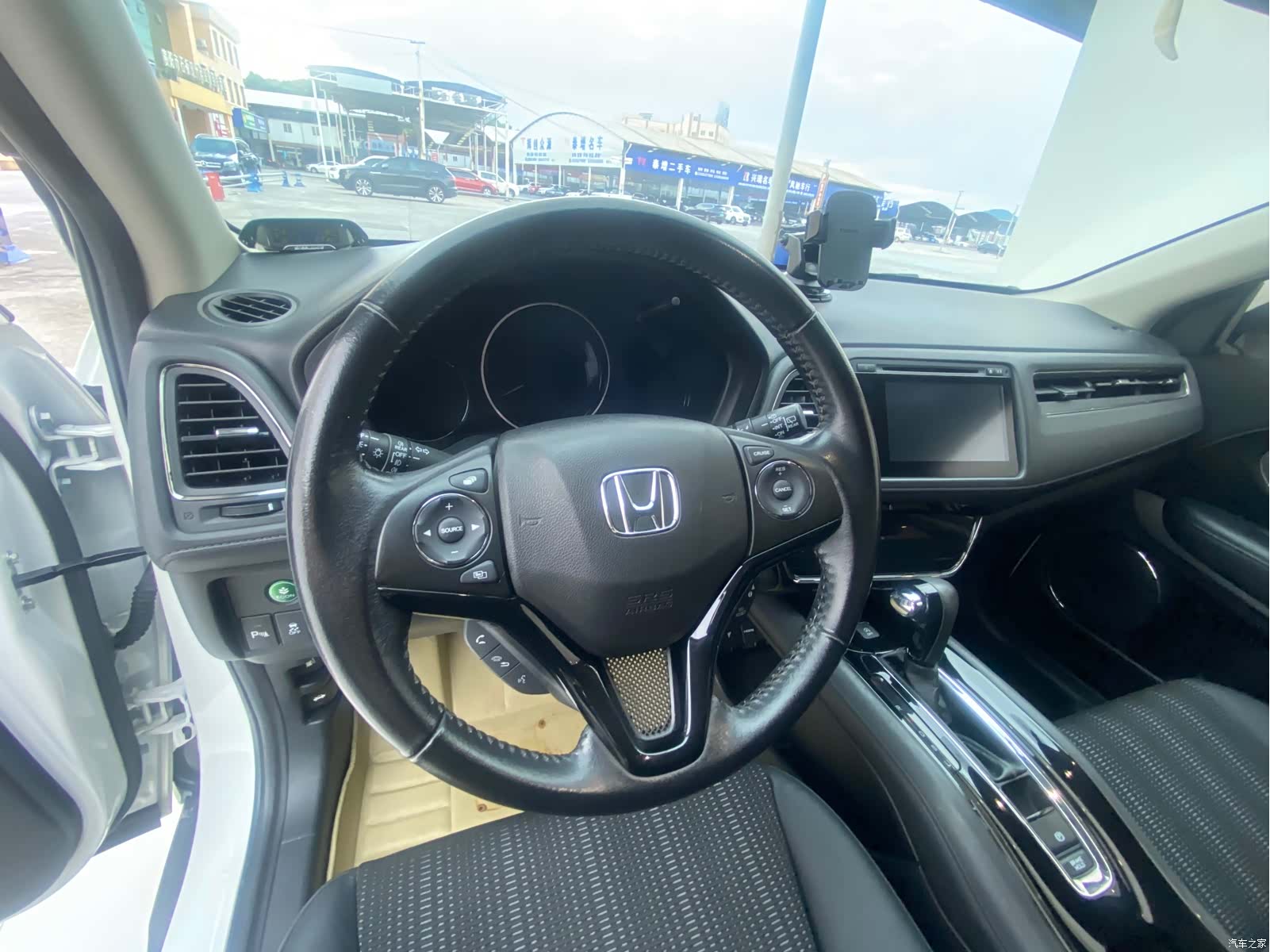 Honda Vezel, 2015 16