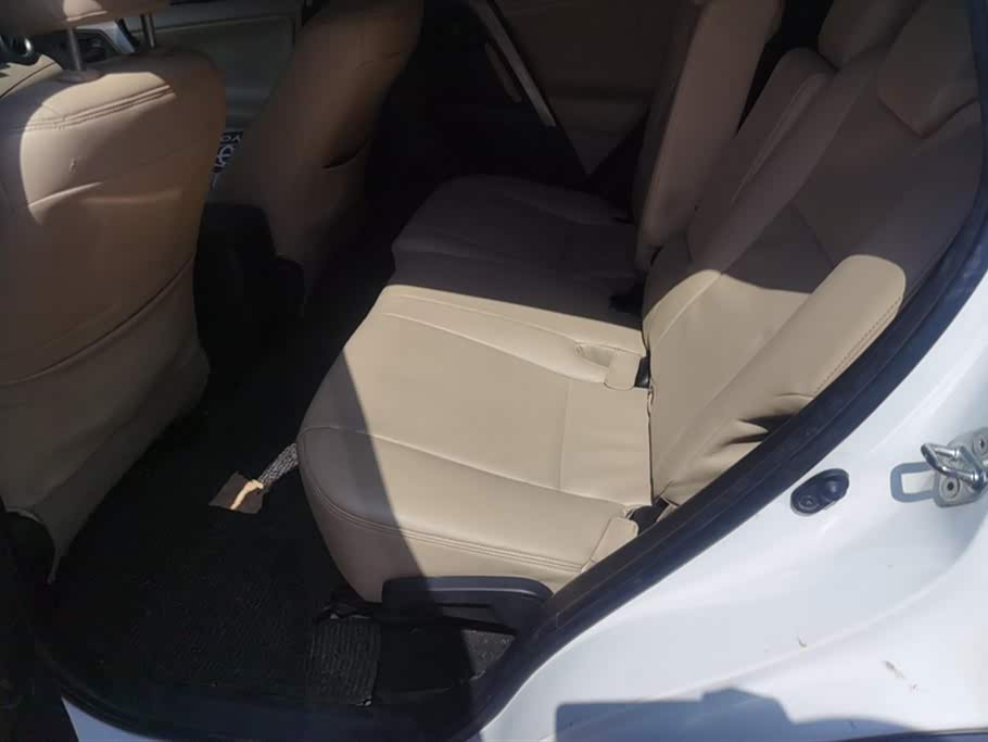 Toyota RAV4 Rongfang