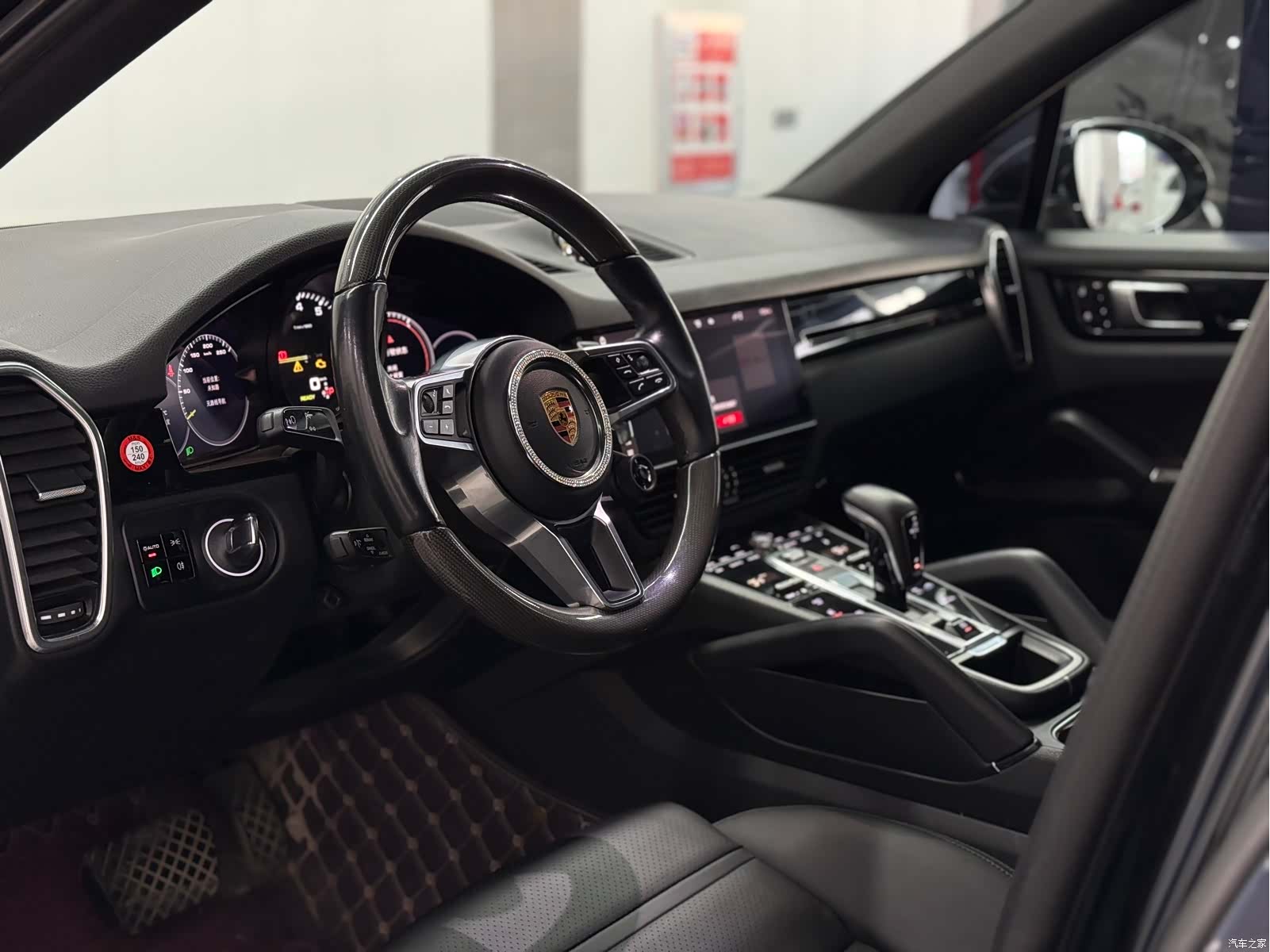 Porsche Cayenne, 2020 10