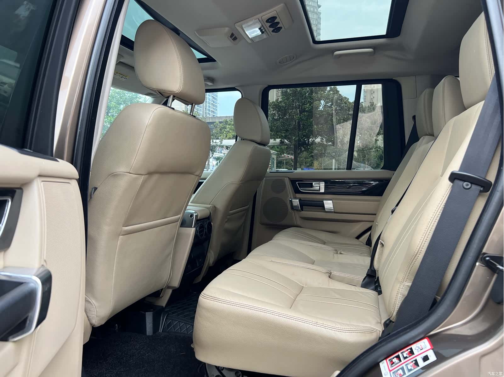 Land Rover Discovery, 2010 11
