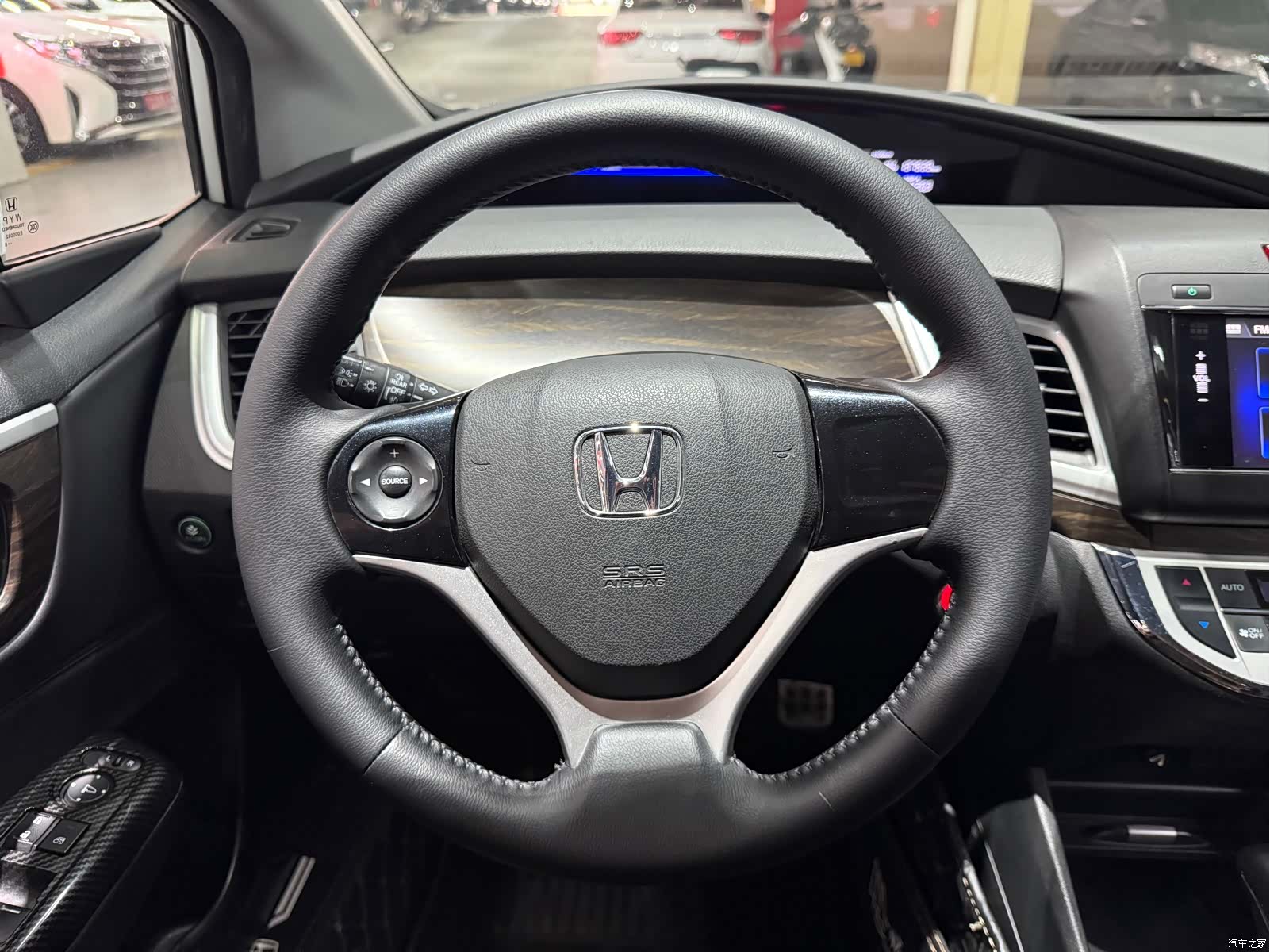 Honda Jade, 2018 20