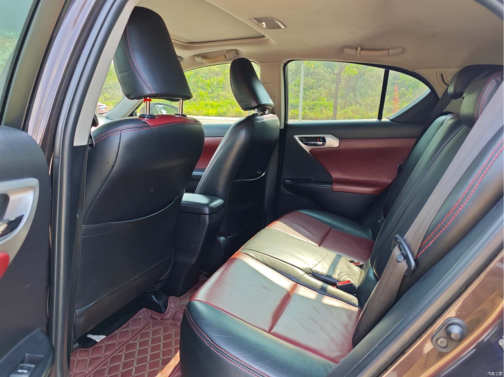 Lexus CT, 2012 6