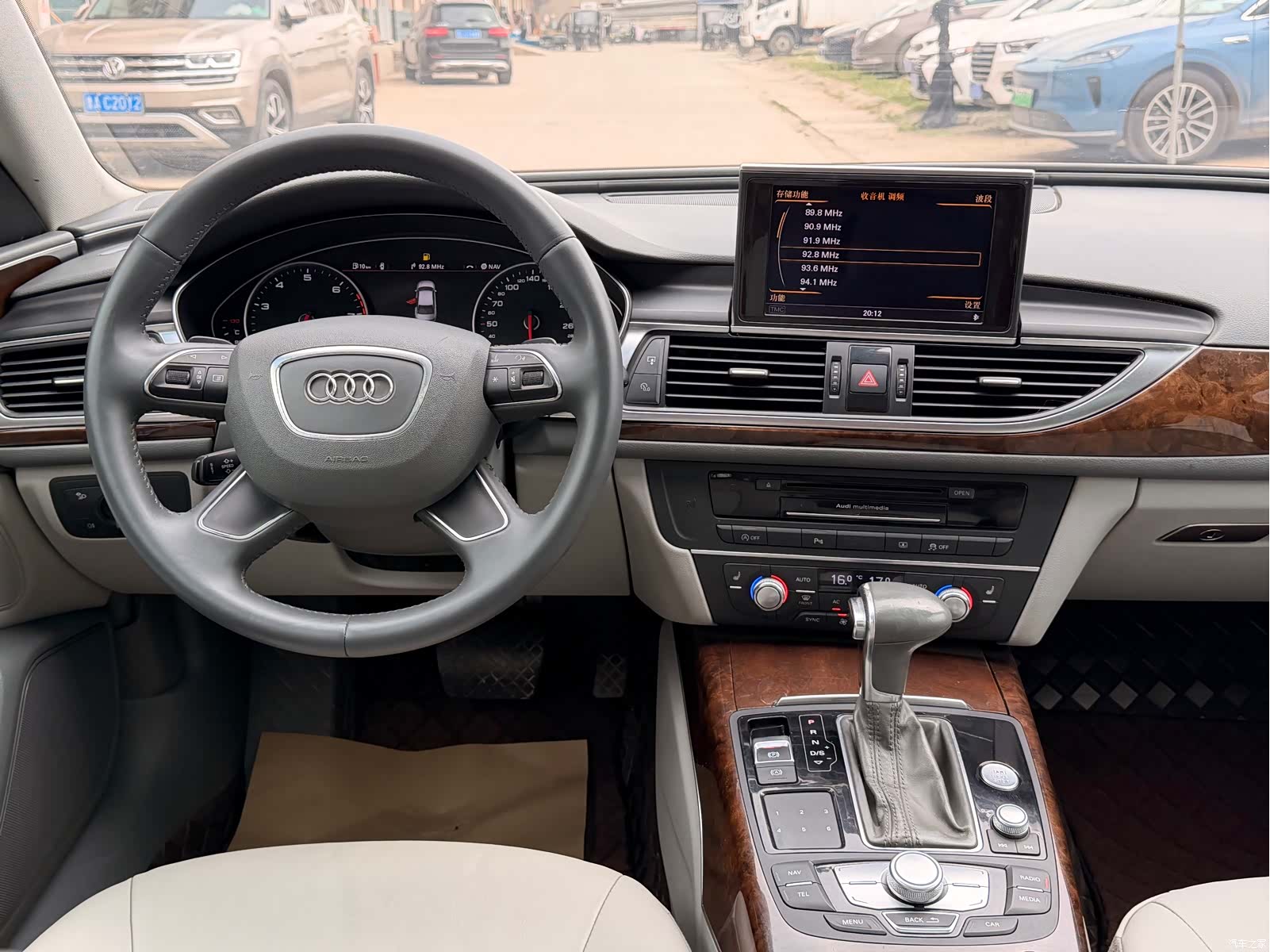 Audi A6L, 2014 14