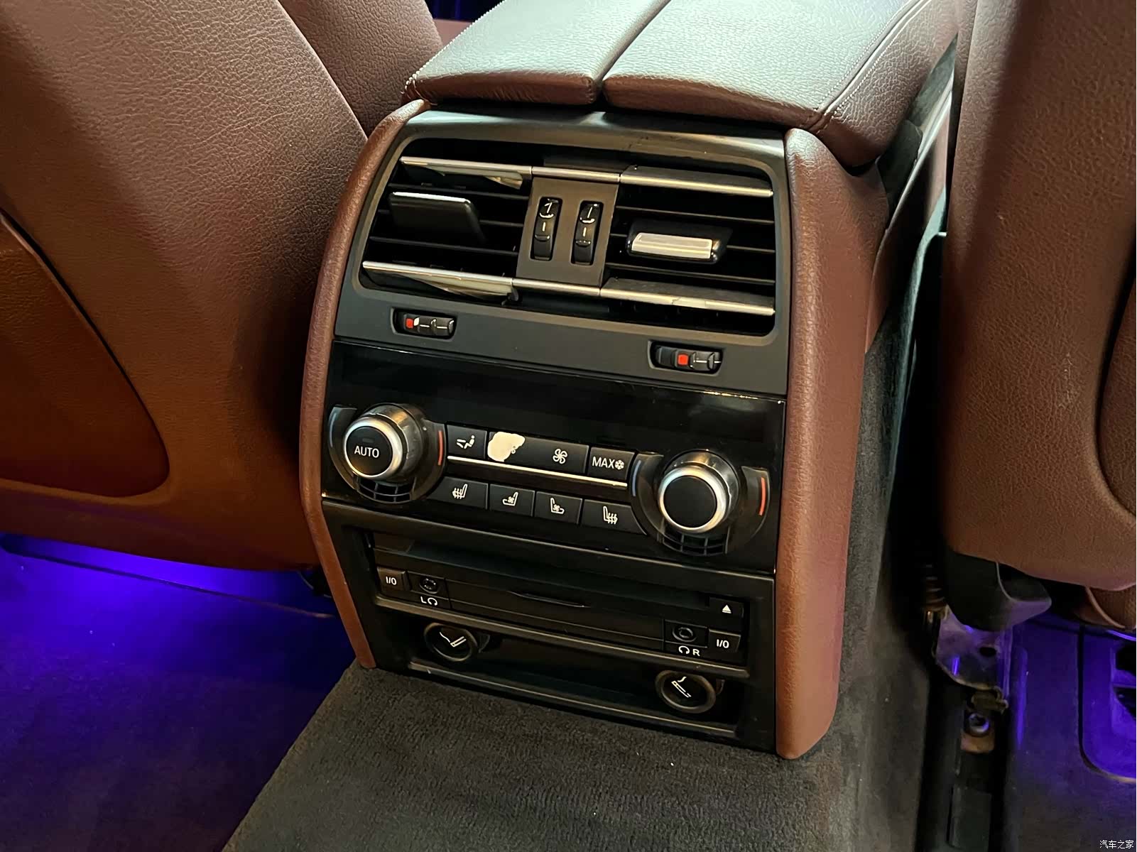 BMW 7 Series, 2012 22