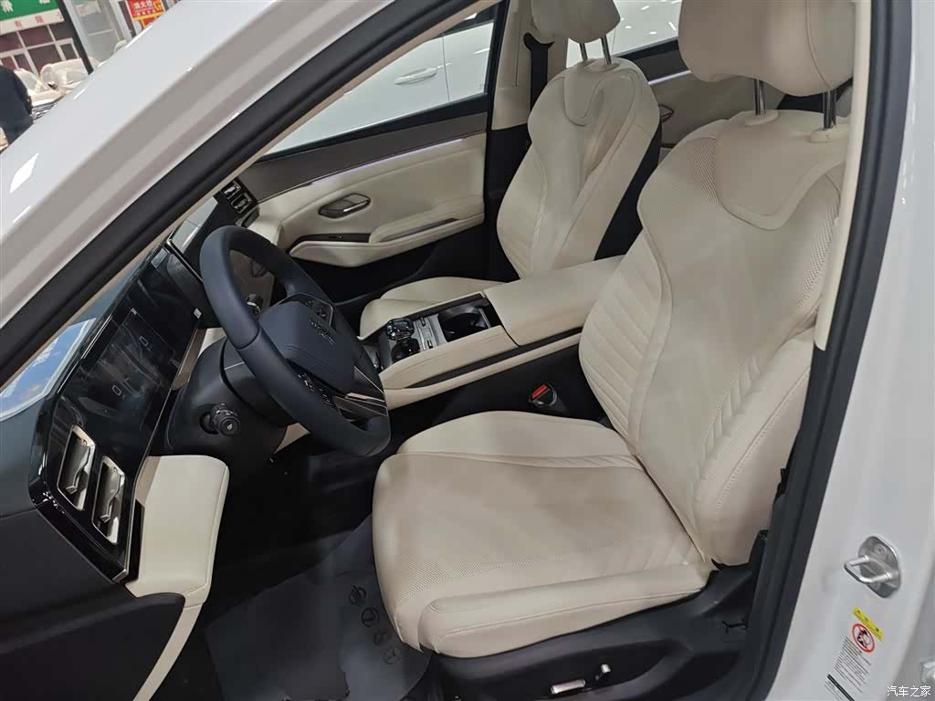 BYD Qin, 2025 15