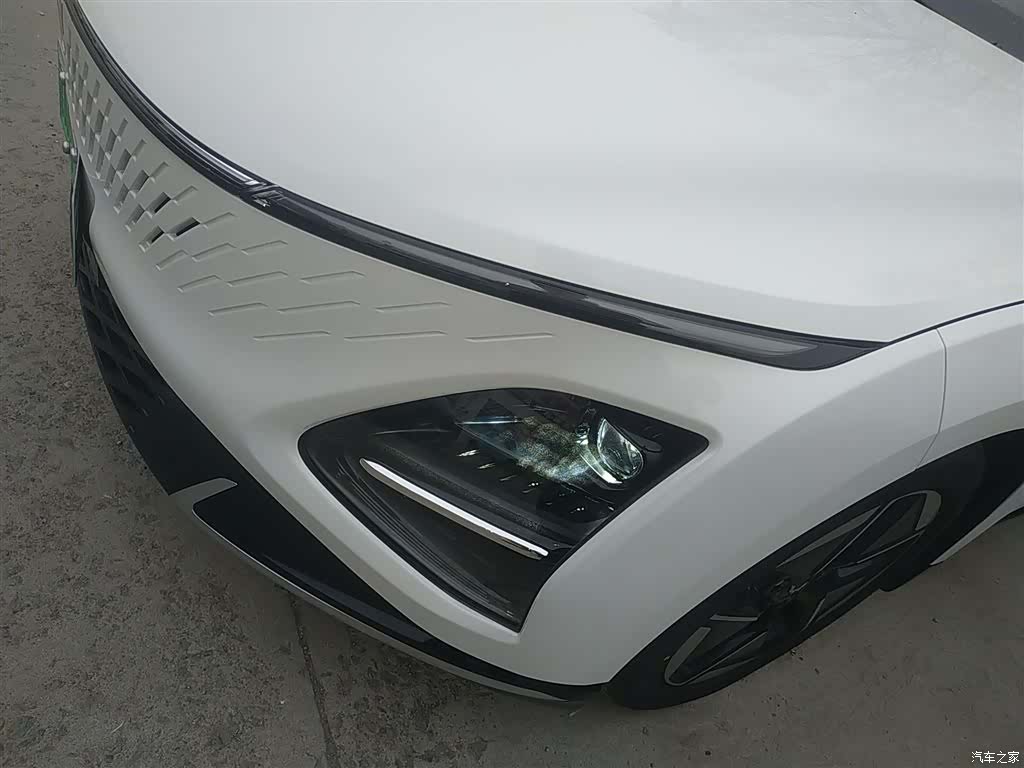 Wuling Starlight, 2025 18