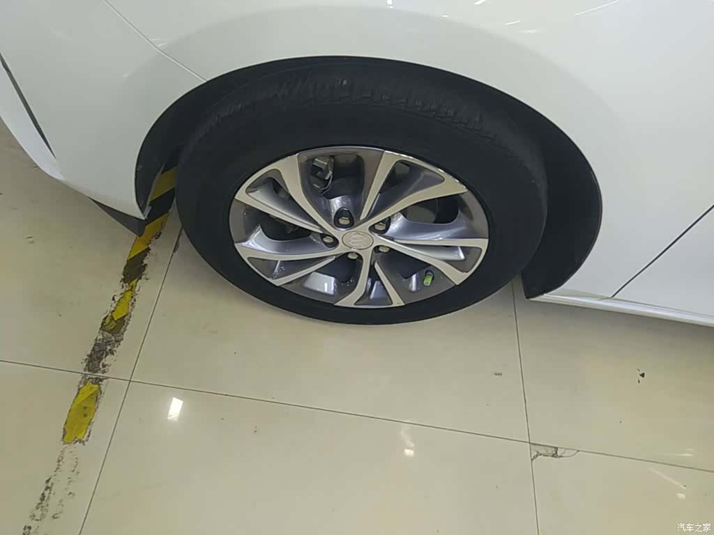 Buick Verano, 2024 23