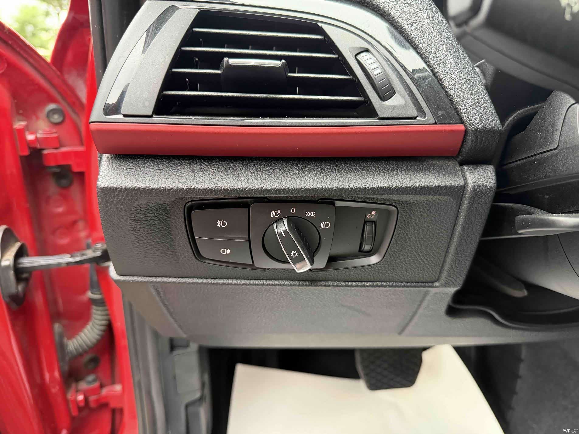 BMW 1 Series, 2012 6