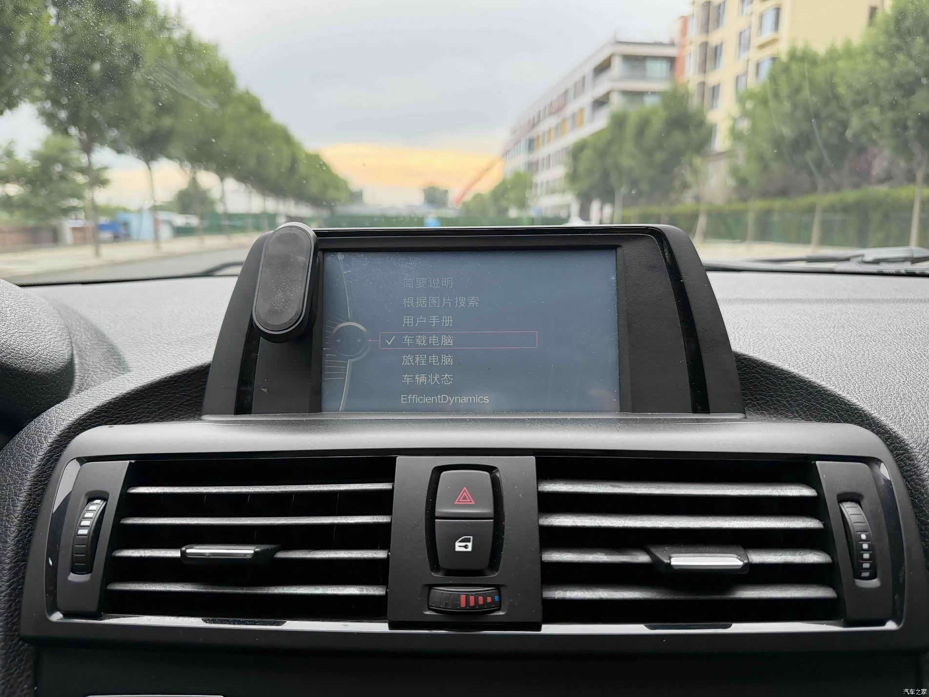 BMW 1 Series, 2012 19
