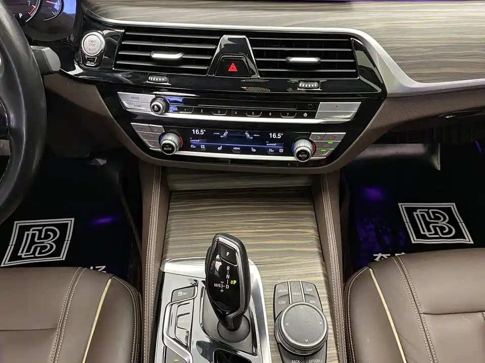 BMW 5 series BMW 5 series