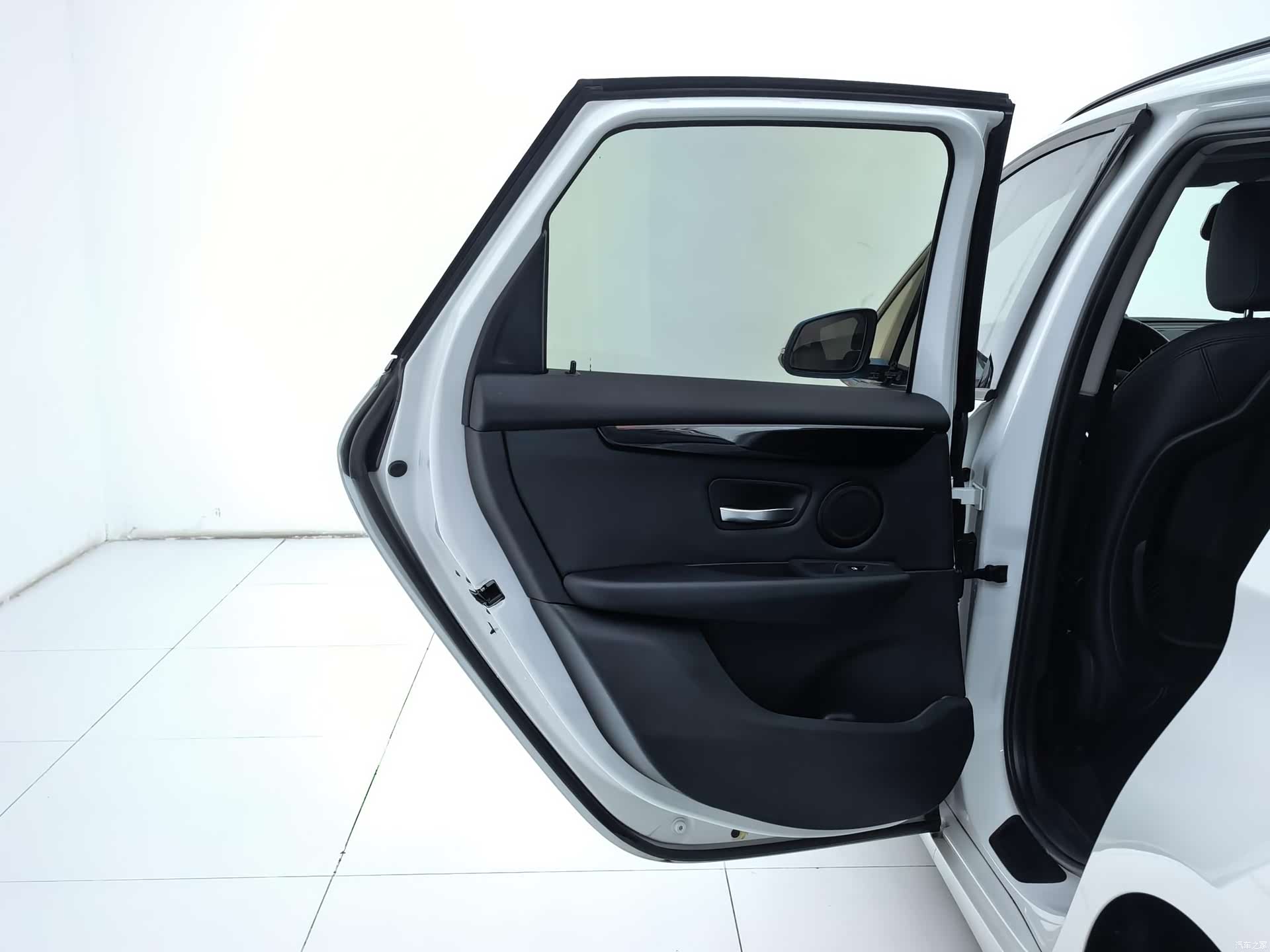 BMW 2 Series, 2017 19