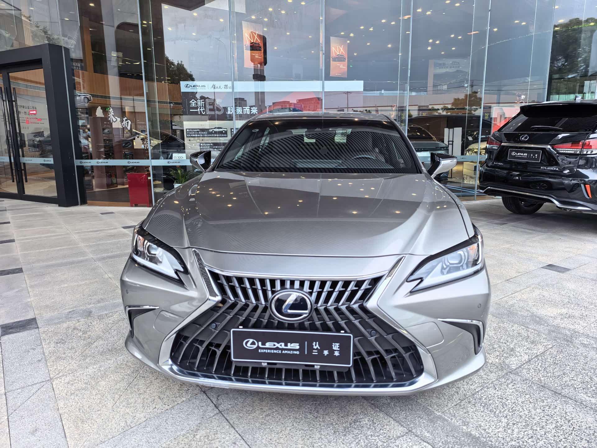 Lexus ES, 2024 2