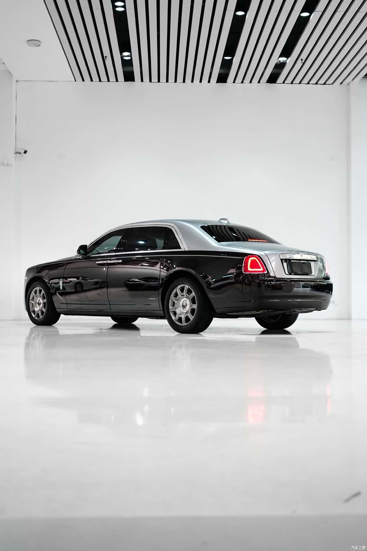 Rolls-Royce Ghost, 2019 4
