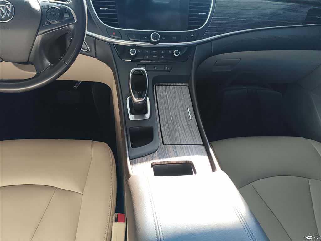 Buick LaCrosse, 2017 11