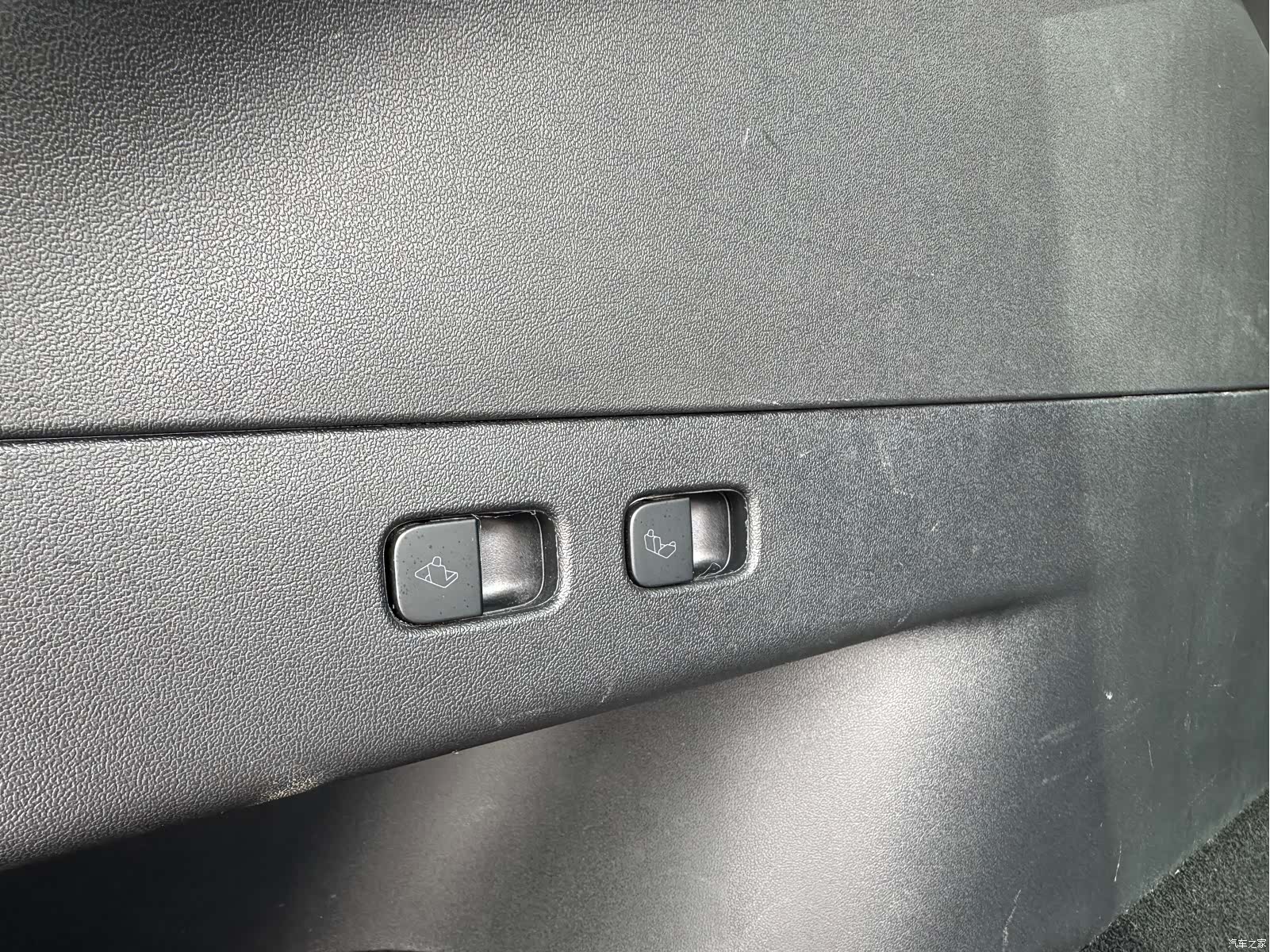 Tesla Model Y, 2022 12