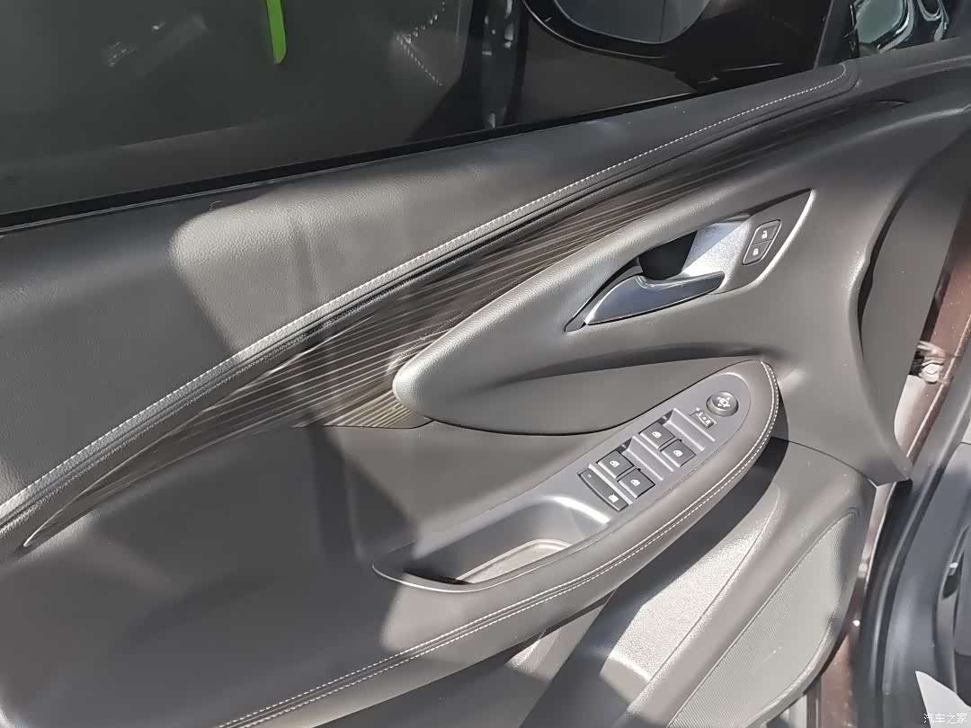 Buick Envision Plus, 2021 8