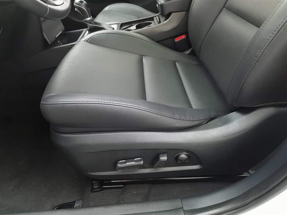 Hyundai Name picture