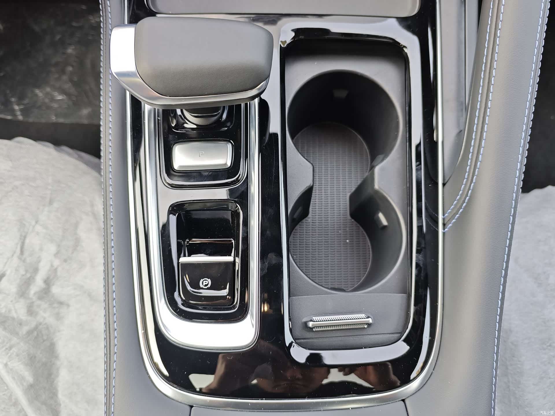 Geely Preface, 2025 14