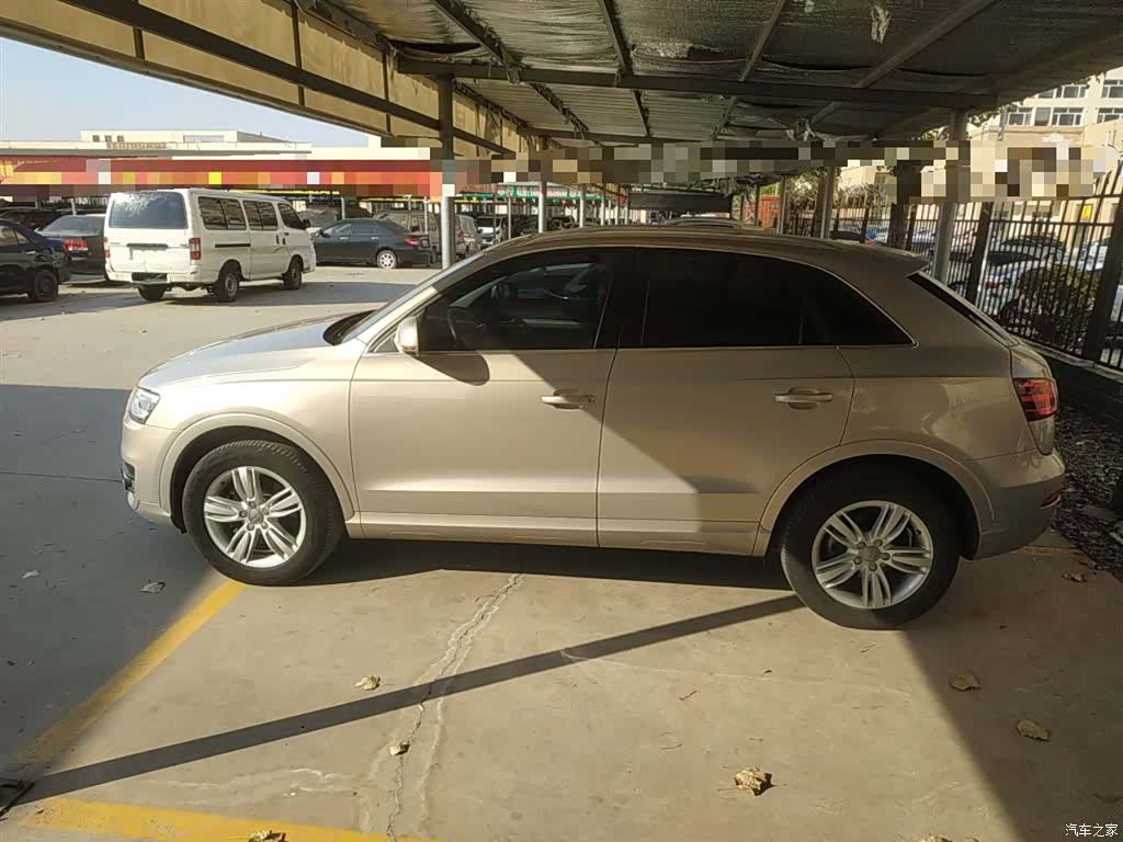 Audi Q3, 2015 21