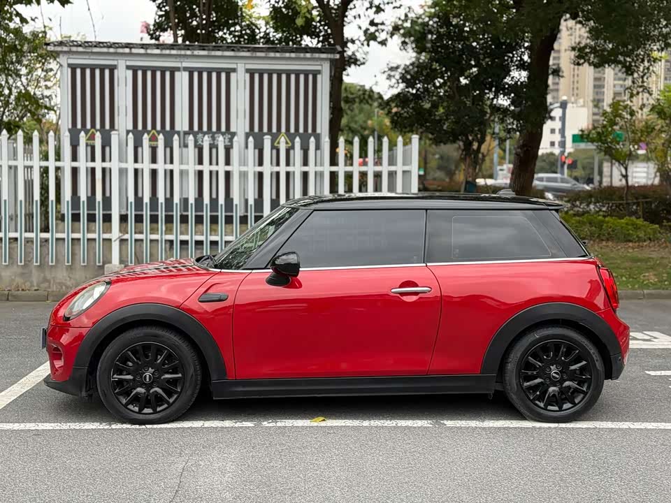 MINI MINI